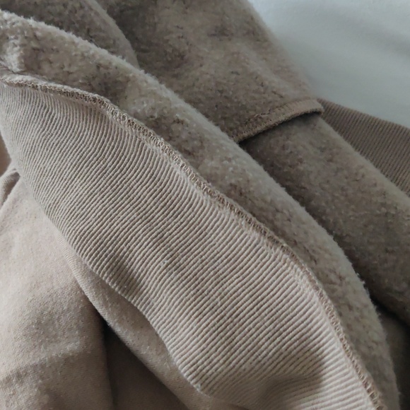 FINAL SALE/ Cozy Beige Polyester Blend Fabric - Picture 5 of 6